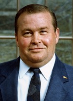 Carl (Shorty) W. Leitch