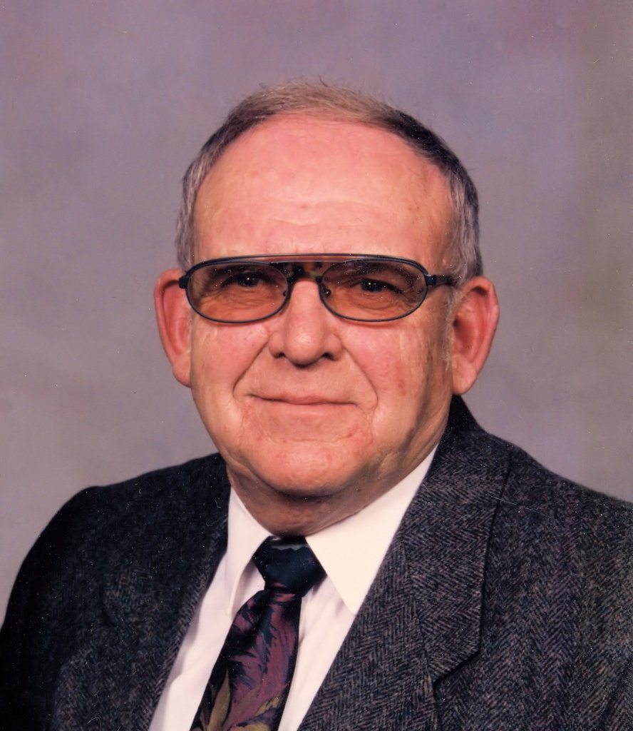 Howard  Hackwell