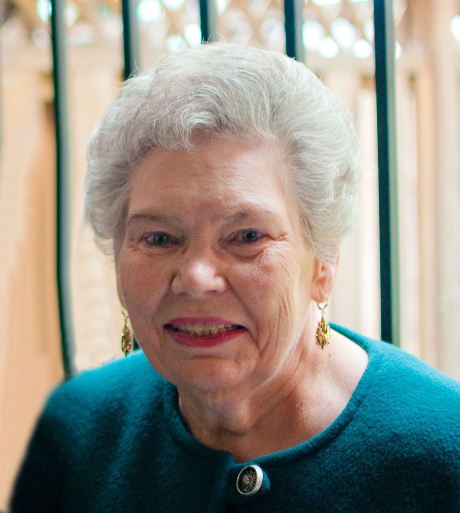 Dorothy  MacDonaId