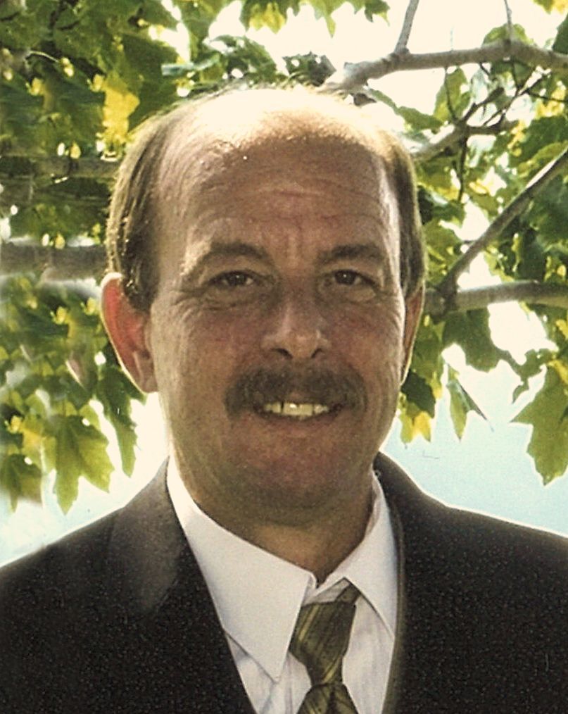 Mike  Hak