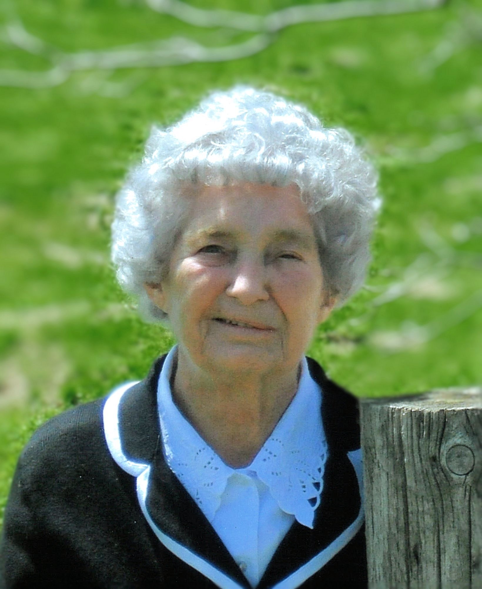 Lillian Nivins NichoIson