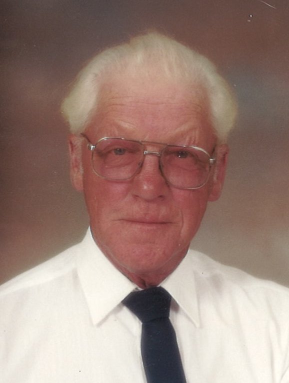 Laurie  McKellar
