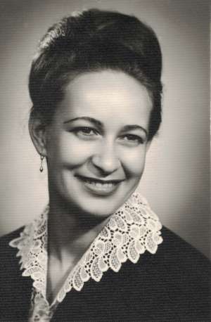 Fuzy: Katarina M. (Antl) of Windsor