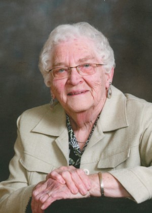 O’NEIL: Evelyn (McRoberts) of Lucan and formerly of Denfield
