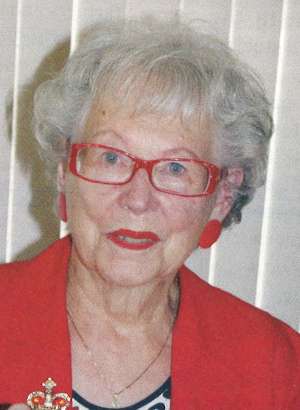 REYNOLDS: Yvonne (Thompson) of Exeter