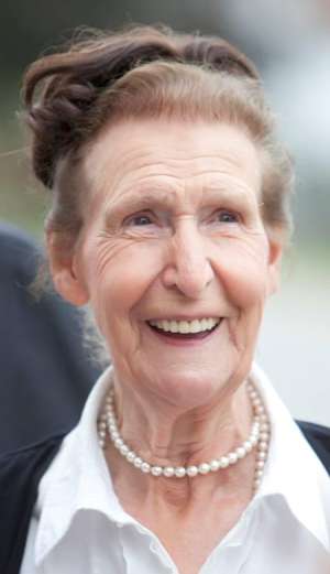 SOER: Jannetje ‘Janet’ (van Loon) of Exeter, formerly of RR 1 Dashwood