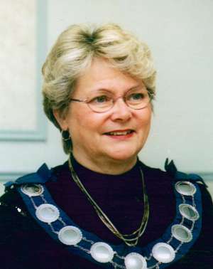 STEFFLER: Lin (Dellow) of Seaforth and formerly of Walton **Updated