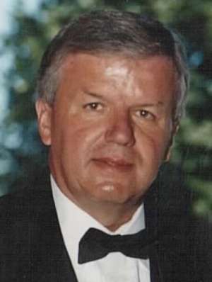 TRAHER: Robert “Bob” of Birr