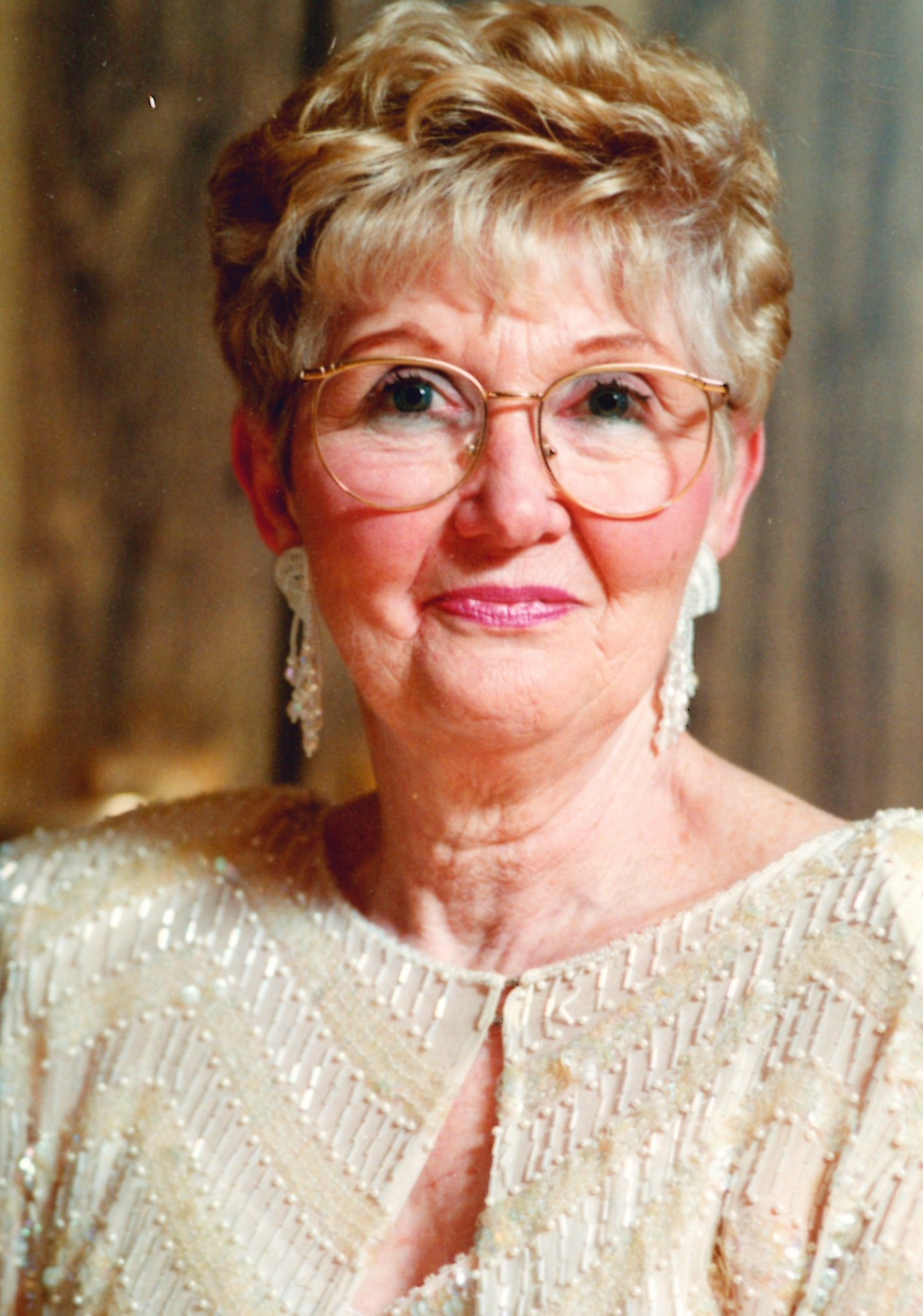 VAN DEN NEUCKER: Barbara Ann (Marshall) of Clinton