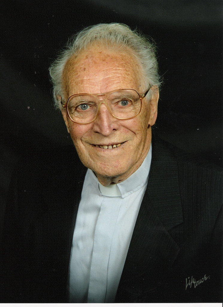 Rev. Arthur  Horst